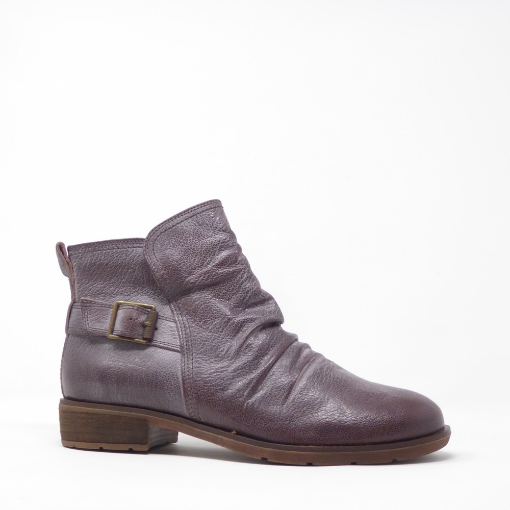 NEW Sofft Womens Brookdale Ankle Boots Purple Leather Ruched Buckle Zip Size 8.5